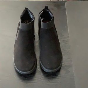 Axxiom “Chaelynn” zip up black ankle boot